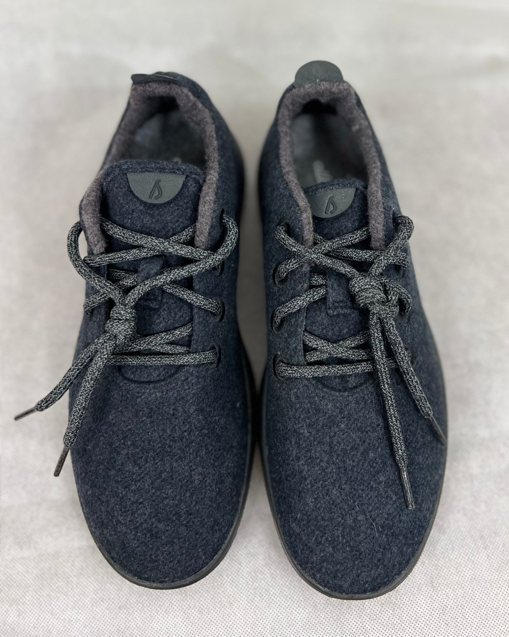 The ALLBIRDS x TIKTOK Edition Men's Wool Runner Sneakers –  Gray – Size 9